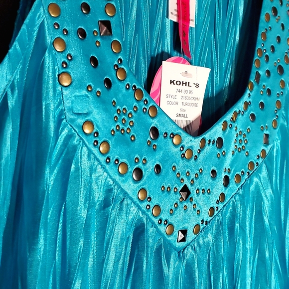 NEW HeartSoul Turquoise Blouse Tank Top with Rivets. Size Small (with tags) - Picture 4 of 15